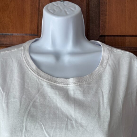 Vineyard Vines Lady. Christmas Whale Long Sleeve White Tee Size 3X - Picture 6 of 12